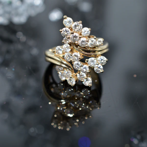 white gold woman ring