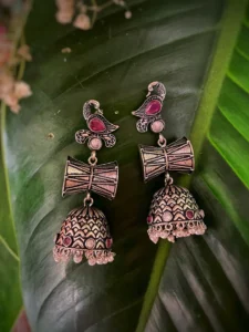 Read more about the article Oxidised Jewellery for Parties