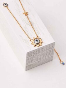 Read more about the article Unique Raksha Bandhan Jewellery Gift Ideas