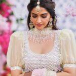 Majestic Gold Dupatta Jewelry for Royal Rajasthani Wedding Drapes