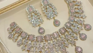 Read more about the article Bridal Jewellery Trends for 2025: What’s New